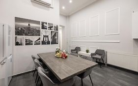 Prime Time Vaci Budapest